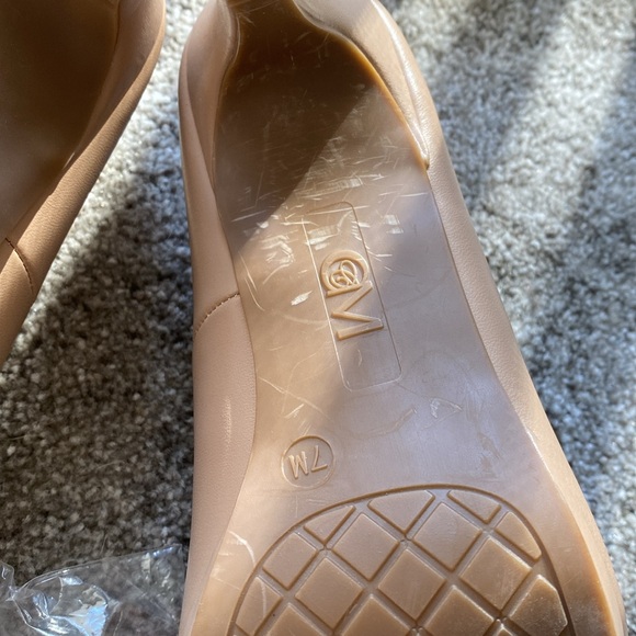 Nude Heels - Picture 7 of 8